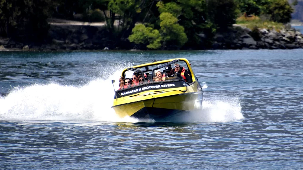 Jet Boat and Wine Tour combo